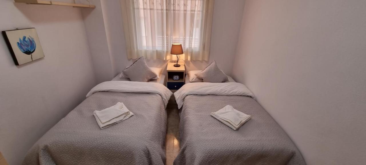 Apartament Dos Playas Торевиеха Екстериор снимка