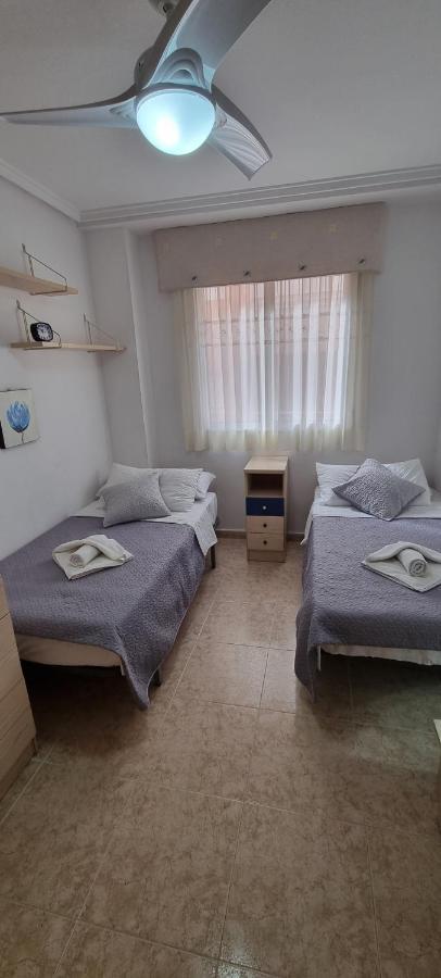 Apartament Dos Playas Торевиеха Екстериор снимка